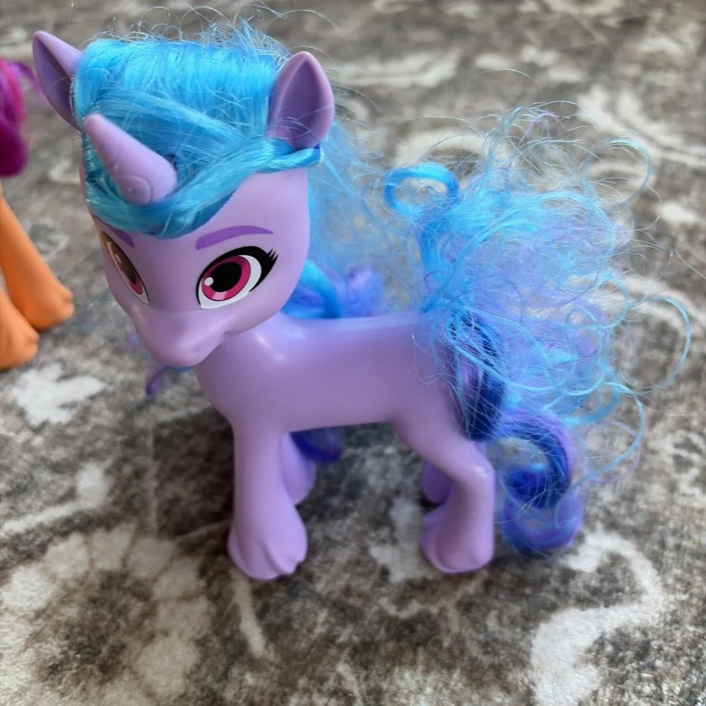 3 Little Pony PoniesShining Adventures Hitch Trailblazer Sunny Starscout  6